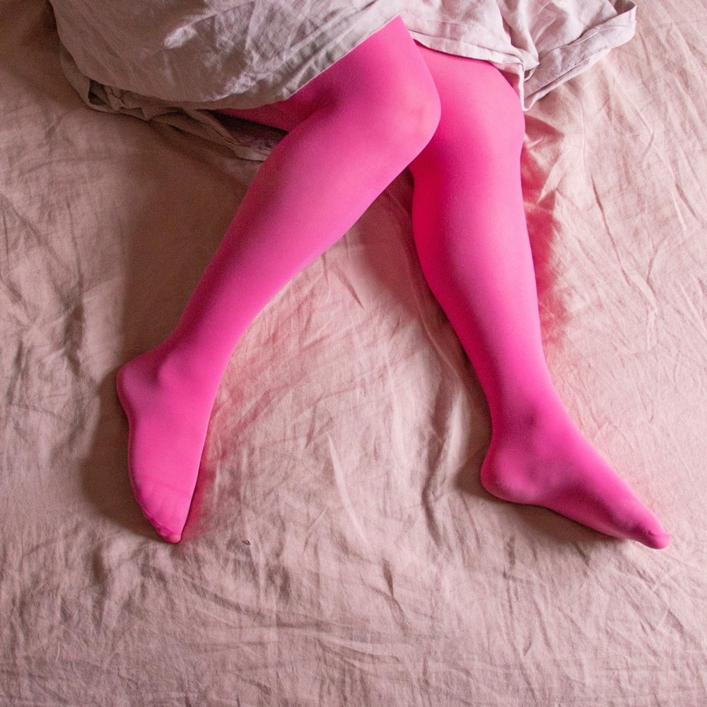 Snag Tights size G semi-opaque shrimp color